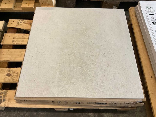 Ktl vloertegel 60x60 cm ca. 2,8 m² - afbeelding 2 van  5