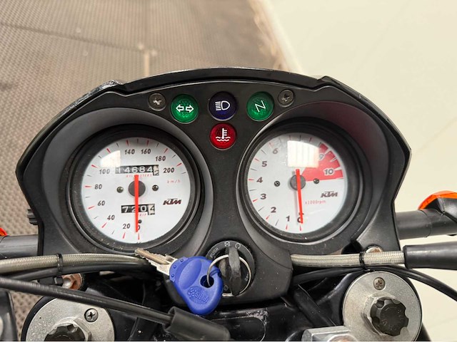 Ktm - duke 2 - tour - motorfiets - 2003 - afbeelding 3 van  10