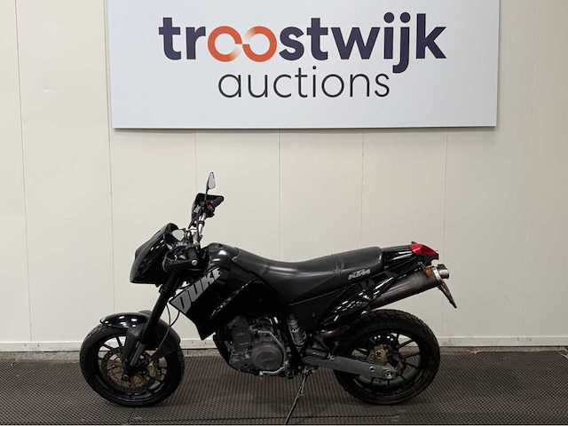 Ktm - duke 2 - tour - motorfiets - 2003 - afbeelding 12 van  23