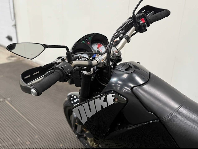 Ktm - duke 2 - tour - motorfiets - 2003 - afbeelding 5 van  23
