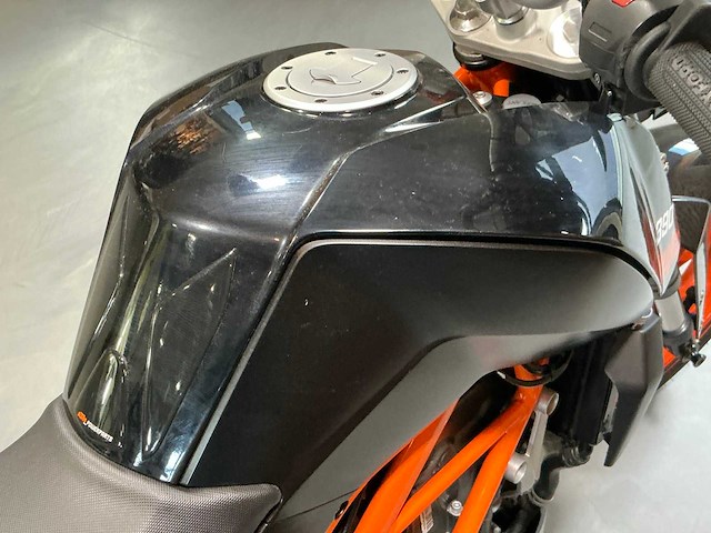 Ktm 390 duke abs motorfiets - afbeelding 2 van  16