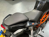 Ktm 390 duke abs motorfiets - afbeelding 18 van  25