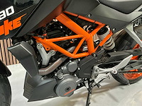 Ktm 390 duke abs motorfiets - afbeelding 19 van  25