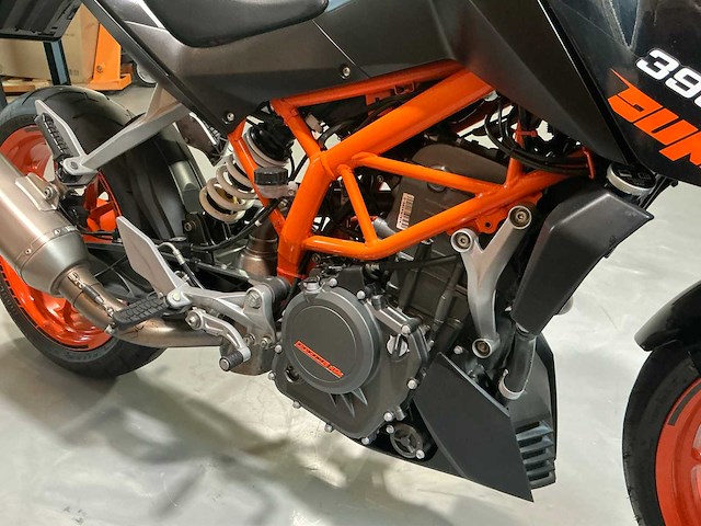 Ktm 390 duke abs motorfiets - afbeelding 4 van  16
