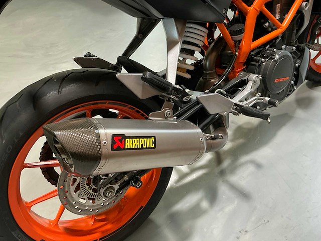 Ktm 390 duke abs motorfiets - afbeelding 20 van  25