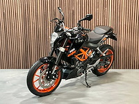 Ktm 390 duke abs motorfiets - afbeelding 1 van  16