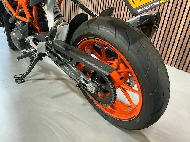 Ktm 390 duke abs motorfiets - afbeelding 10 van  16