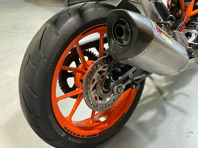 Ktm 390 duke abs motorfiets - afbeelding 11 van  16
