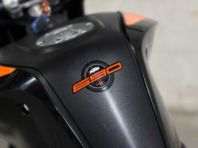 Ktm 690 duke r abs 693cc 2017 -akrapovic-, 49-mv-lz - afbeelding 33 van  39