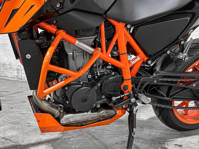 Ktm 690 duke r abs 693cc 2017 -akrapovic-, 49-mv-lz - afbeelding 2 van  39