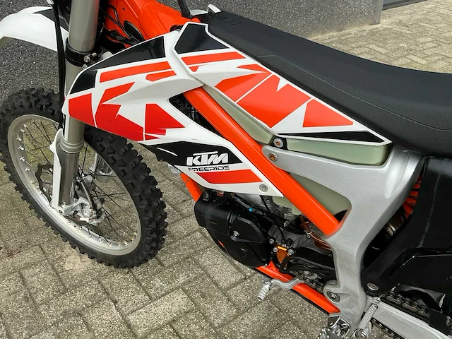 Ktm all-road 250 r freeride motorfiets - afbeelding 5 van  15