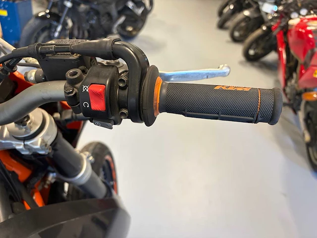 Ktm all-road 690 enduro motorfiets - afbeelding 22 van  36