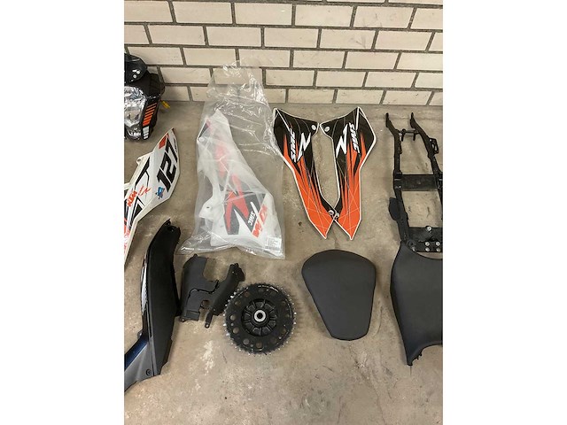 Ktm enduro 620 lc4 motorfiets + onderdelen - afbeelding 5 van  14