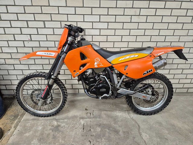 Ktm enduro 620 lc4 motorfiets + onderdelen - afbeelding 1 van  14