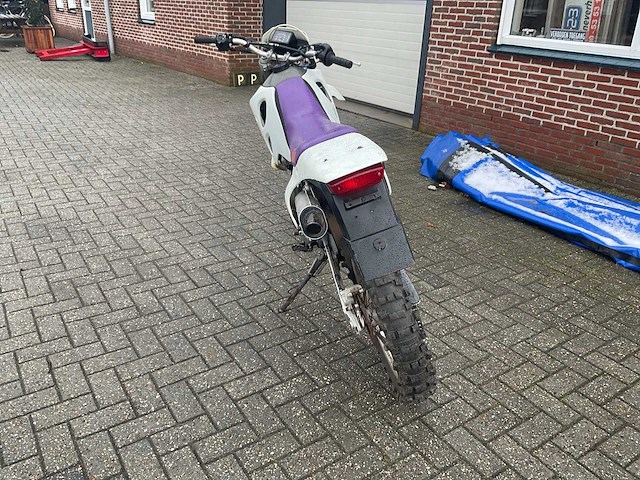 Ktm gs 650 1996 motorfiets - afbeelding 6 van  11
