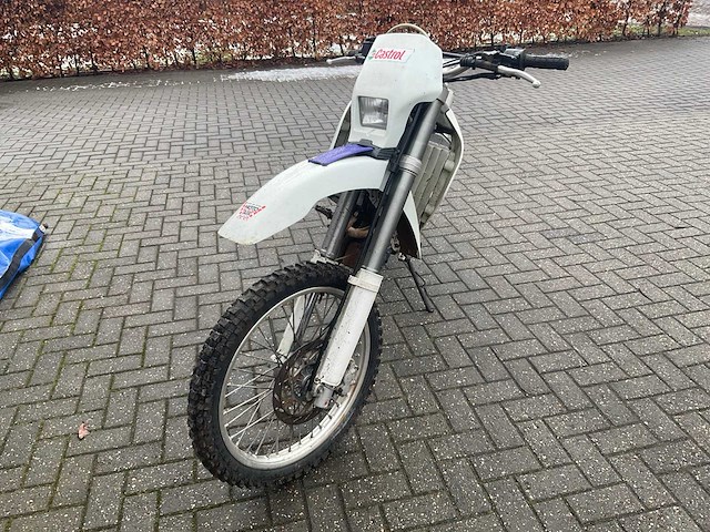 Ktm gs 650 1996 motorfiets - afbeelding 2 van  6