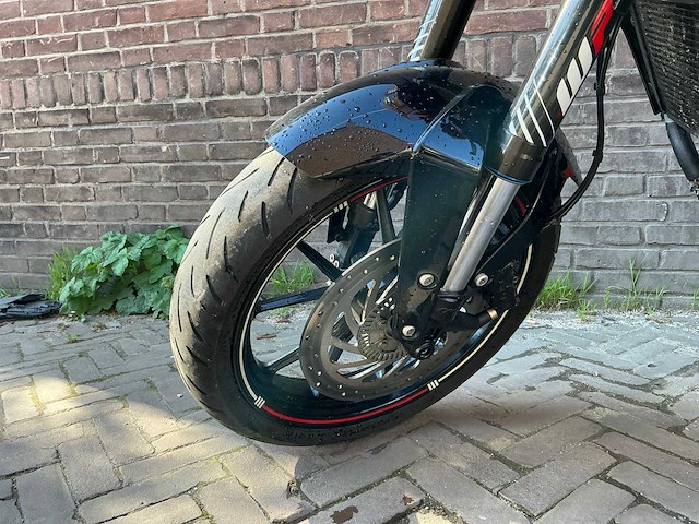 Ktm tour 125 duke motorfiets (10-mf-nn) - afbeelding 1 van  2