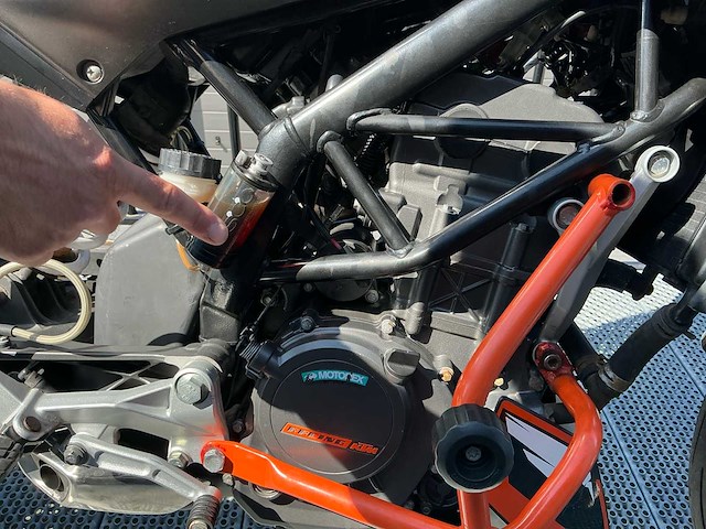 Ktm tour 125 duke motorfiets - afbeelding 2 van  29