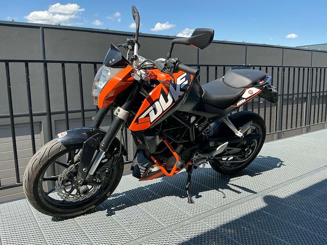 Ktm tour 125 duke motorfiets - afbeelding 14 van  29