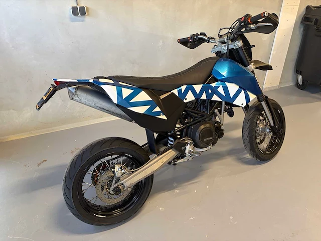Ktm tour 690 smc motorfiets - afbeelding 33 van  37