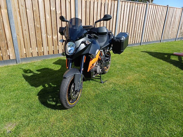 Ktm tour 990 supermoto r motorfiets - afbeelding 7 van  13
