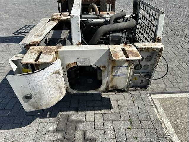 Kubota - 2001 - v2203 - stroomgenerator - afbeelding 4 van  10