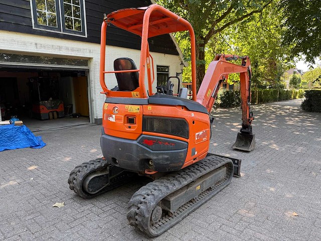 Kubota - 2015 - u27-4 - minigraafmachine - afbeelding 8 van  22