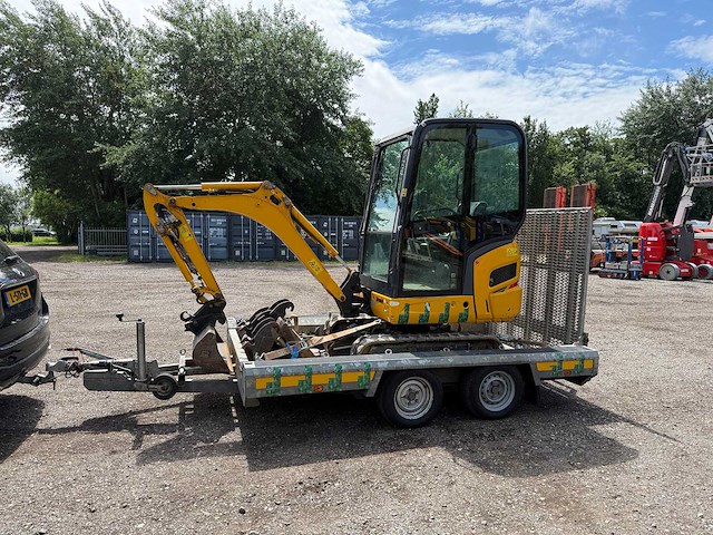 Kubota - 2019 - kx016-4 - minigraafmachine met aanhangwagen - afbeelding 1 van  28