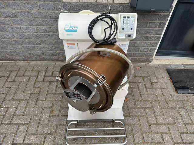 Kubota - automatic rice & vinegar mixer - sushi rice mixer - afbeelding 7 van  7