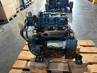 Kubota - d1102 - dieselmotor - afbeelding 5 van  9