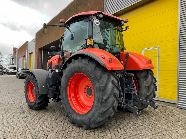 Kubota - m7 131 - 4-wheel drive tractor - 2017 - afbeelding 21 van  25