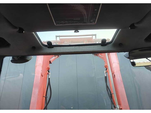 Kubota - m95gx-s-iii - 4-wheel drive tractor - 2019 - afbeelding 14 van  26