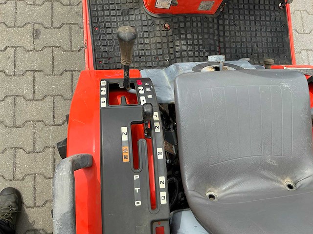 Kubota aste a-155 4x4 minitractor - afbeelding 7 van  22