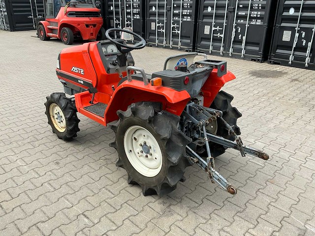 Kubota aste a-155 4x4 minitractor - afbeelding 17 van  22