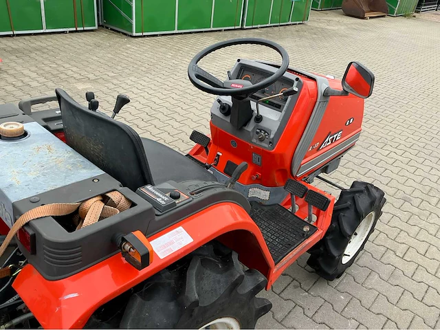 Kubota aste a-17 4x4 minitractor + plantmachine - afbeelding 2 van  30