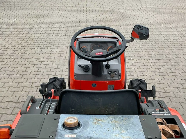 Kubota aste a-17 4x4 minitractor + plantmachine - afbeelding 8 van  30