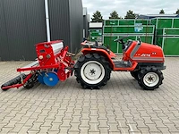 Kubota aste a-17 4x4 minitractor + plantmachine - afbeelding 27 van  30