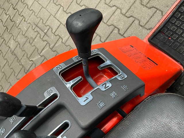 Kubota aste a-17 4x4 minitractor - afbeelding 4 van  24