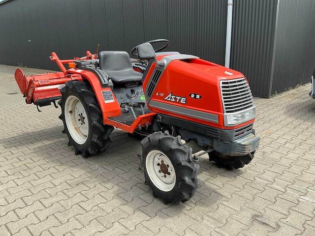 Kubota aste a-17 4x4 minitractor - afbeelding 12 van  24