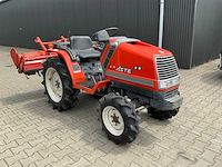 Kubota aste a-17 4x4 minitractor - afbeelding 12 van  24