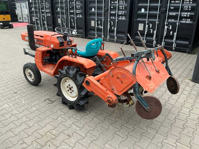 Kubota b1200 compacttractor - afbeelding 14 van  18