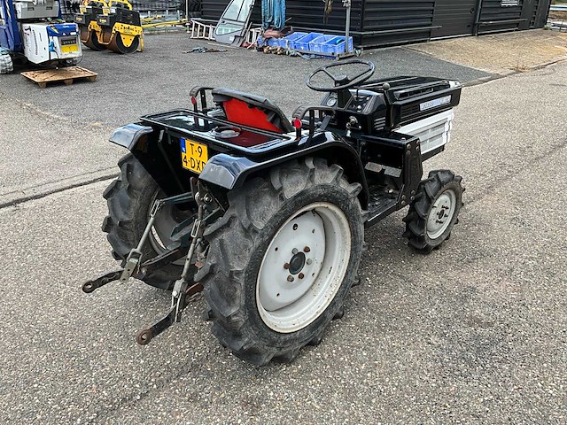 Kubota b1600 4wd minitractor t-94-dxd - afbeelding 9 van  10