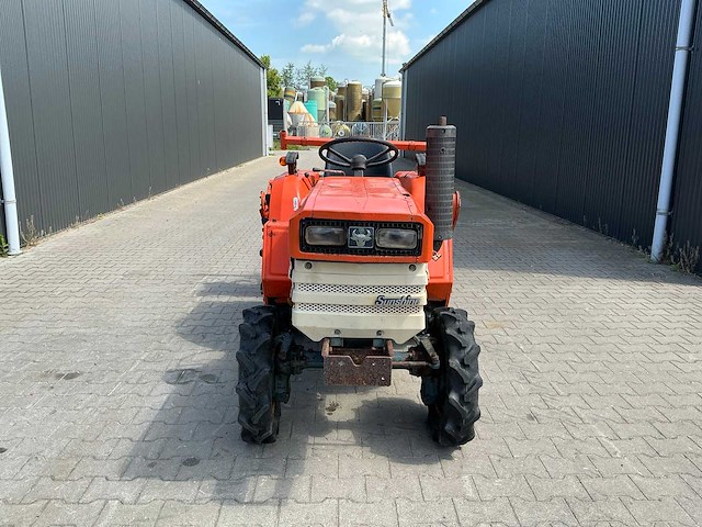 Kubota b1600 4x4 minitractor - afbeelding 22 van  24