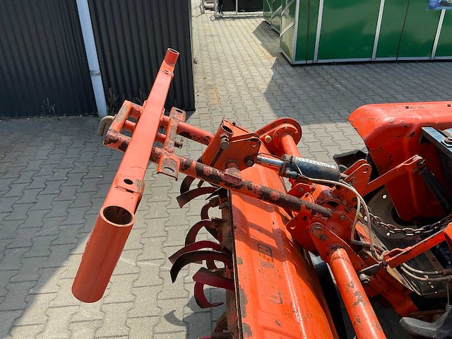 Kubota b1600 4x4 minitractor - afbeelding 24 van  24
