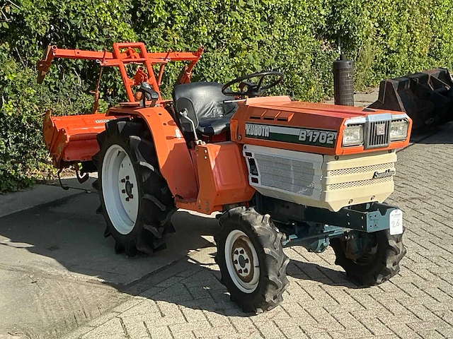 Kubota b1702 ( 4wd ) minitractor - afbeelding 8 van  15