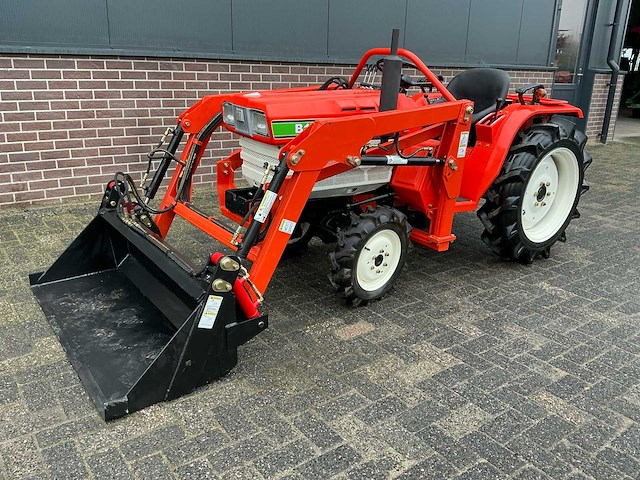 Kubota b1702 minitractor - afbeelding 1 van  16