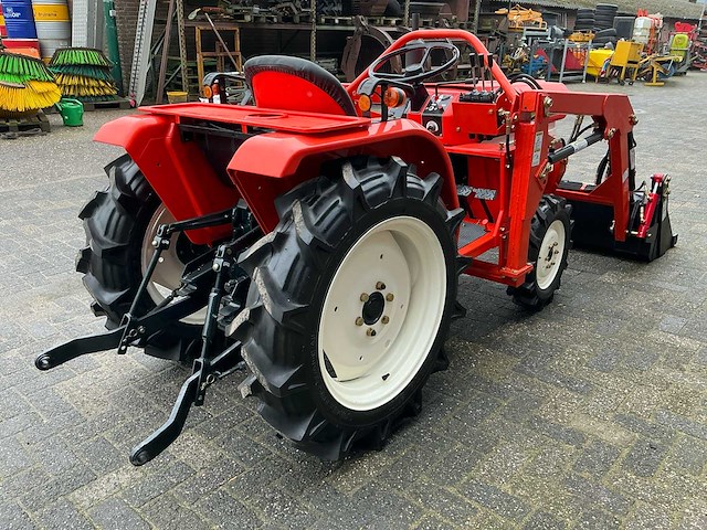 Kubota b1702 minitractor - afbeelding 14 van  16