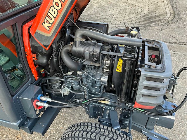 Kubota b2100 hydrostatische 4wd minitractor t-54-bvs - afbeelding 29 van  30