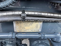 Kubota b2100 hydrostatische 4wd minitractor t-54-bvs - afbeelding 17 van  30