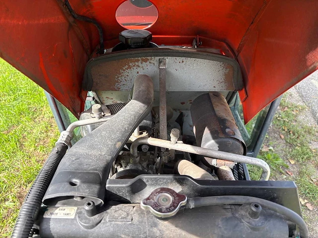 Kubota b2350 minitractor - afbeelding 30 van  41